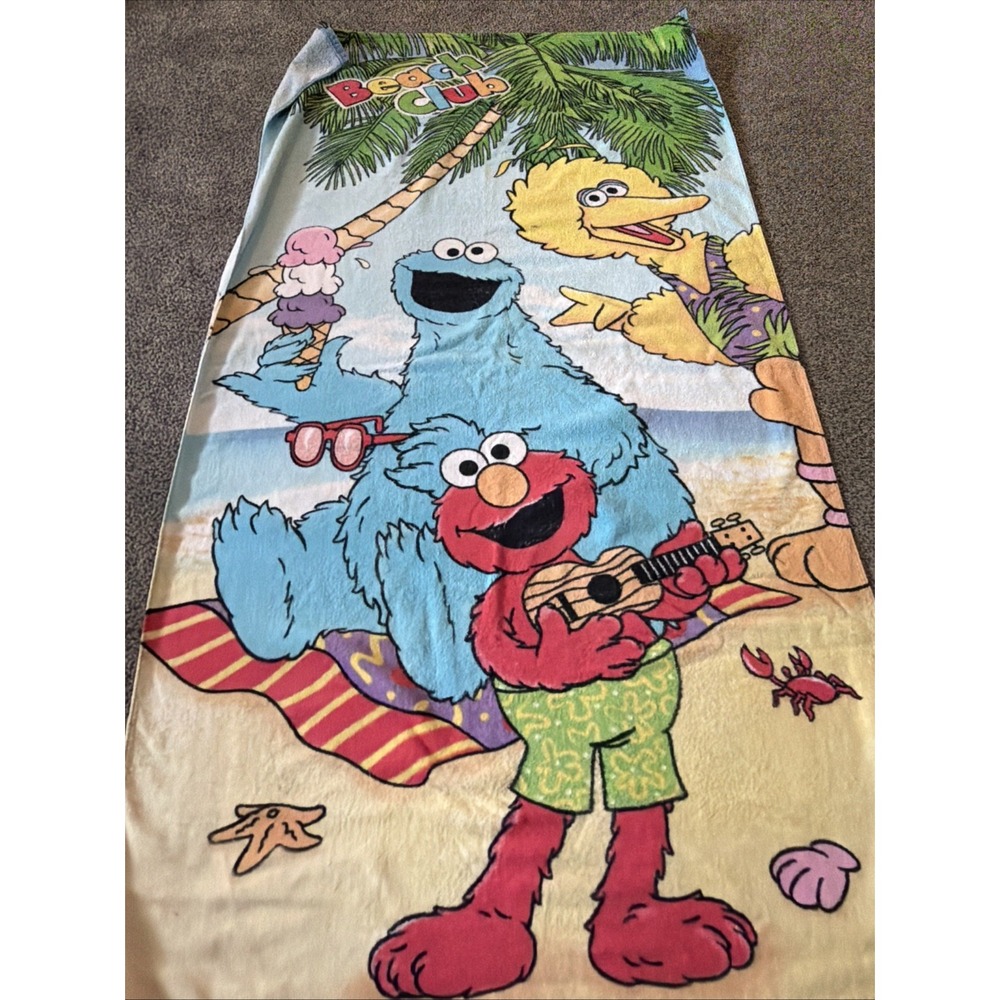 Vintage SESAME STREET "Beach Club" Beach/Bath Towel 29" x 53"